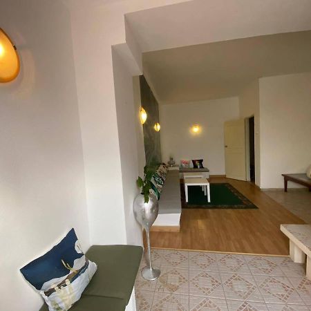 Iguana Guesthouse Лагуш Экстерьер фото